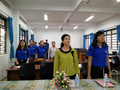 Tiểu học Phú hòa 1 tổ chức đại hội chi đoàn năm học 2015-2016