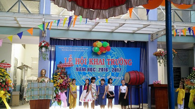 Lễ khai giảng năm học 2016-2017 của trường TH Phú Hòa 1