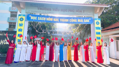 Kỷ niệm 50 năm Giải phóng miền Nam